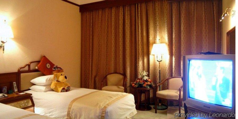 Hangzhou Crown Hotel Номер фото
